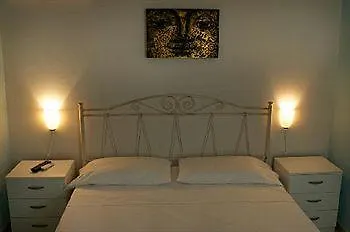 Guest house Salenthouse 3*
