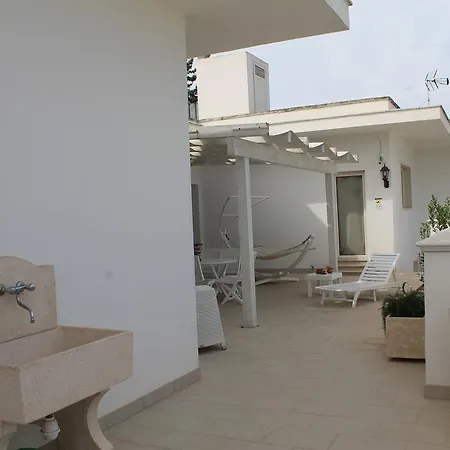 Salenthouse Guest house 3*