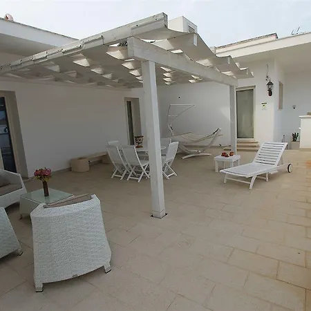 Guest house Salenthouse 3*
