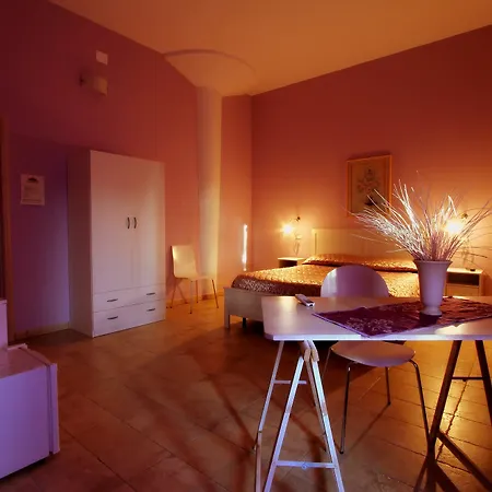 Salenthouse Guest house