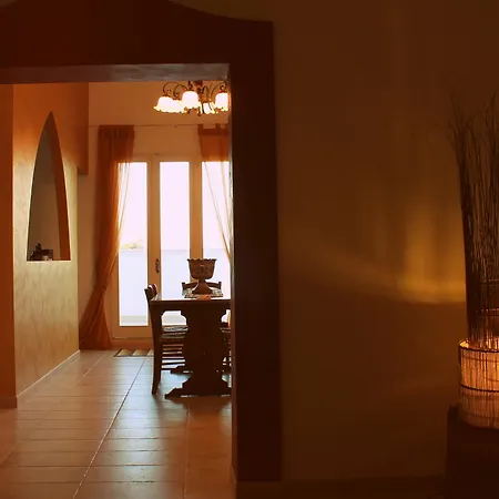 Salenthouse Guest house Racale